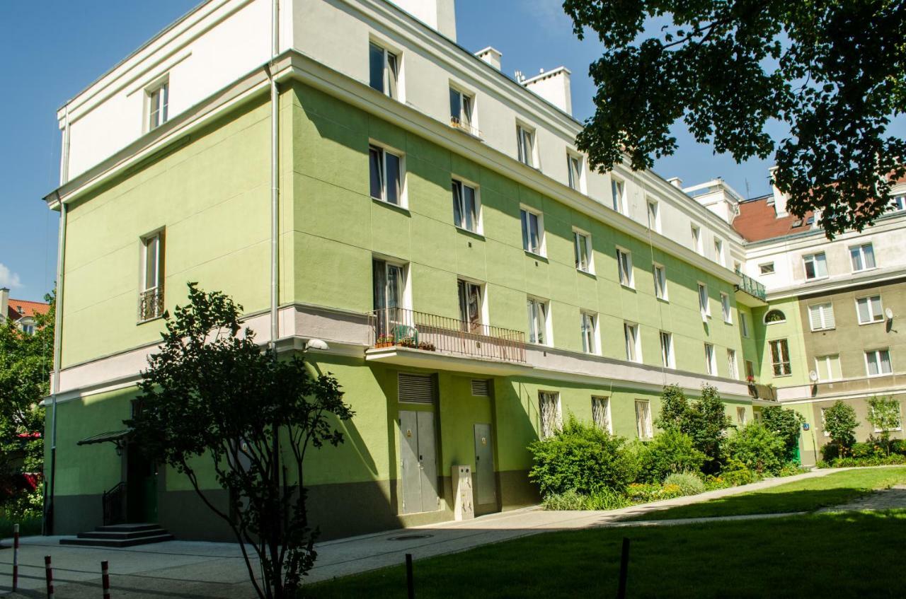 New Life Apartment Next To Metro Station Warsaw Luaran gambar
